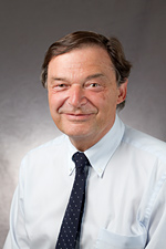 Dr. Matthias Benn